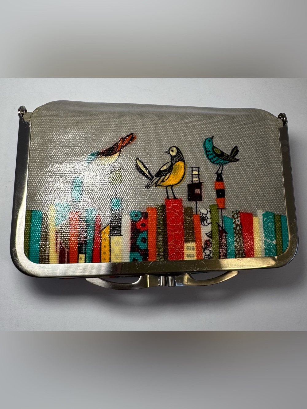 Vintage Fossil Key-Per "City Birds" Frame Wallet / Folding Jewelry Case